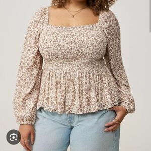 Torrid Sz 0 Large Crop Long Sleeve Blouse 🍂 Fall🍁 New!